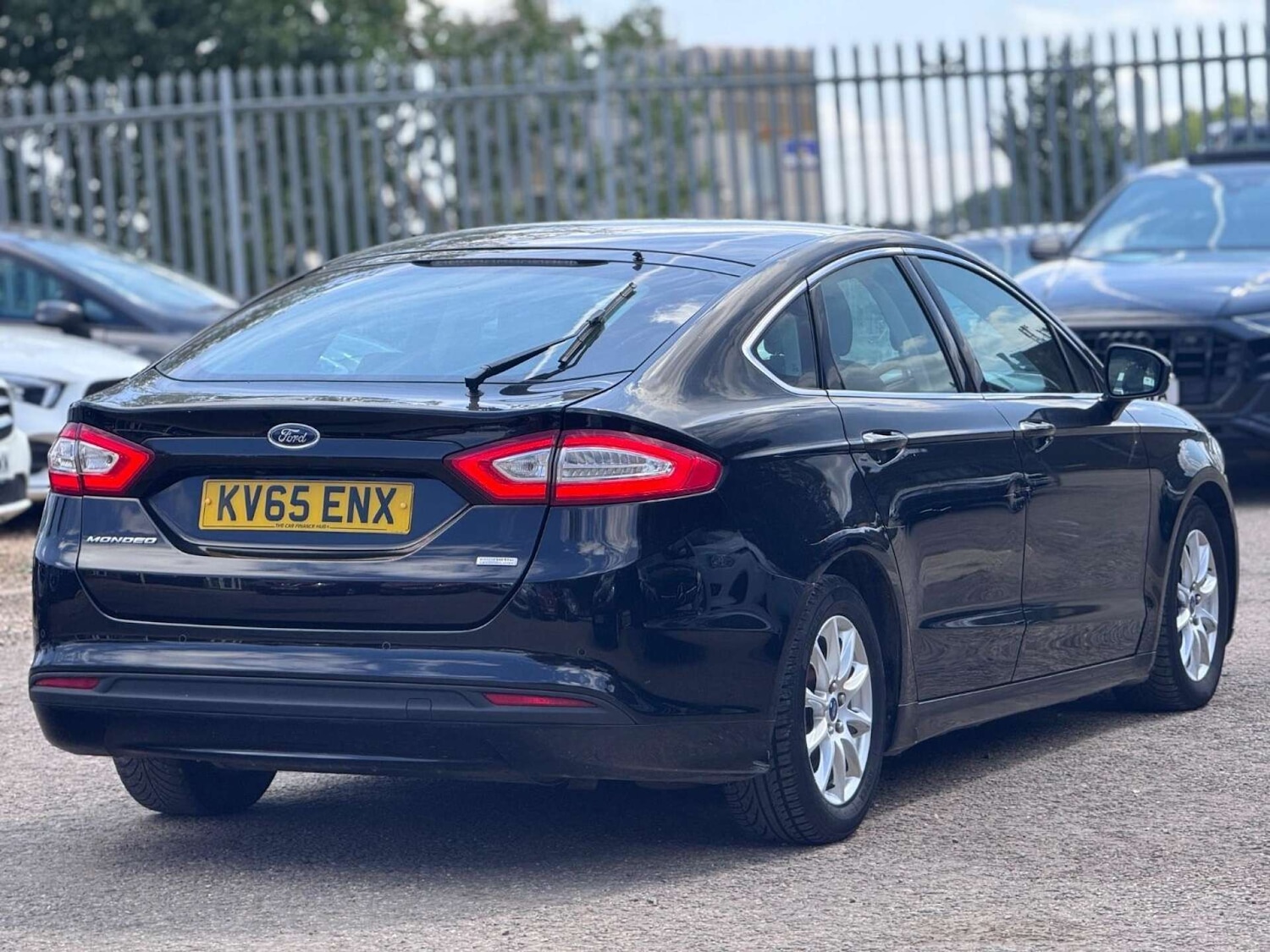 Used Ford Mondeo 2015 for sale - 77128483: Photo 14