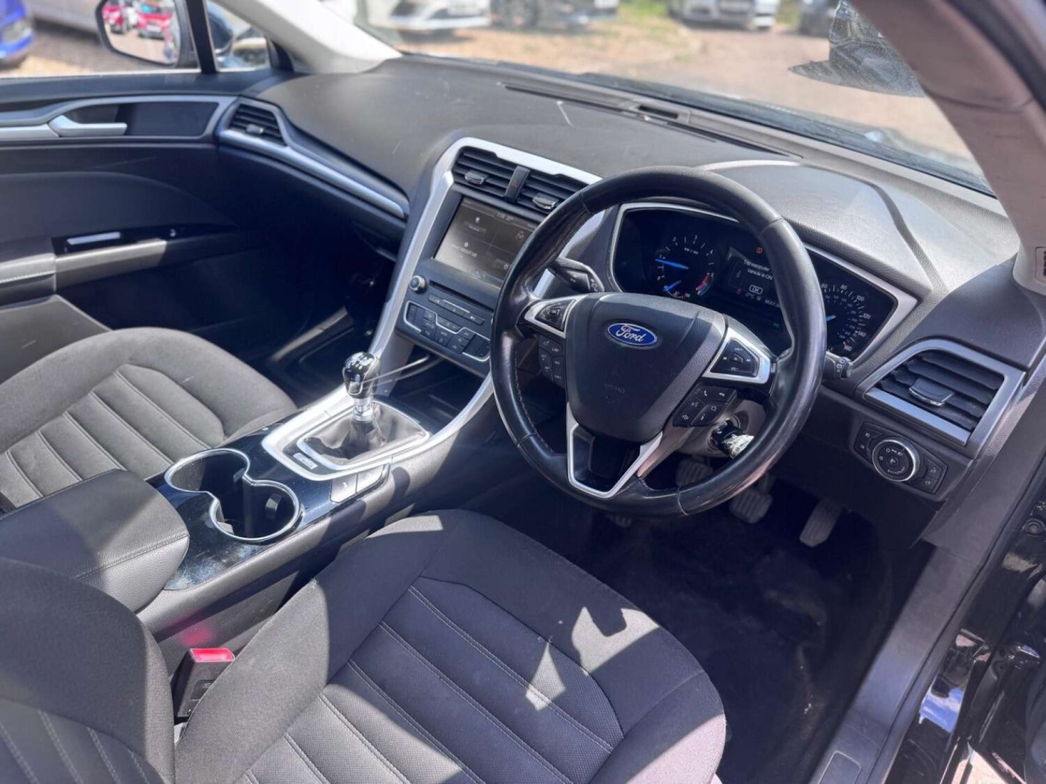 Used Ford Mondeo 2015 for sale - 77128483: Photo 18