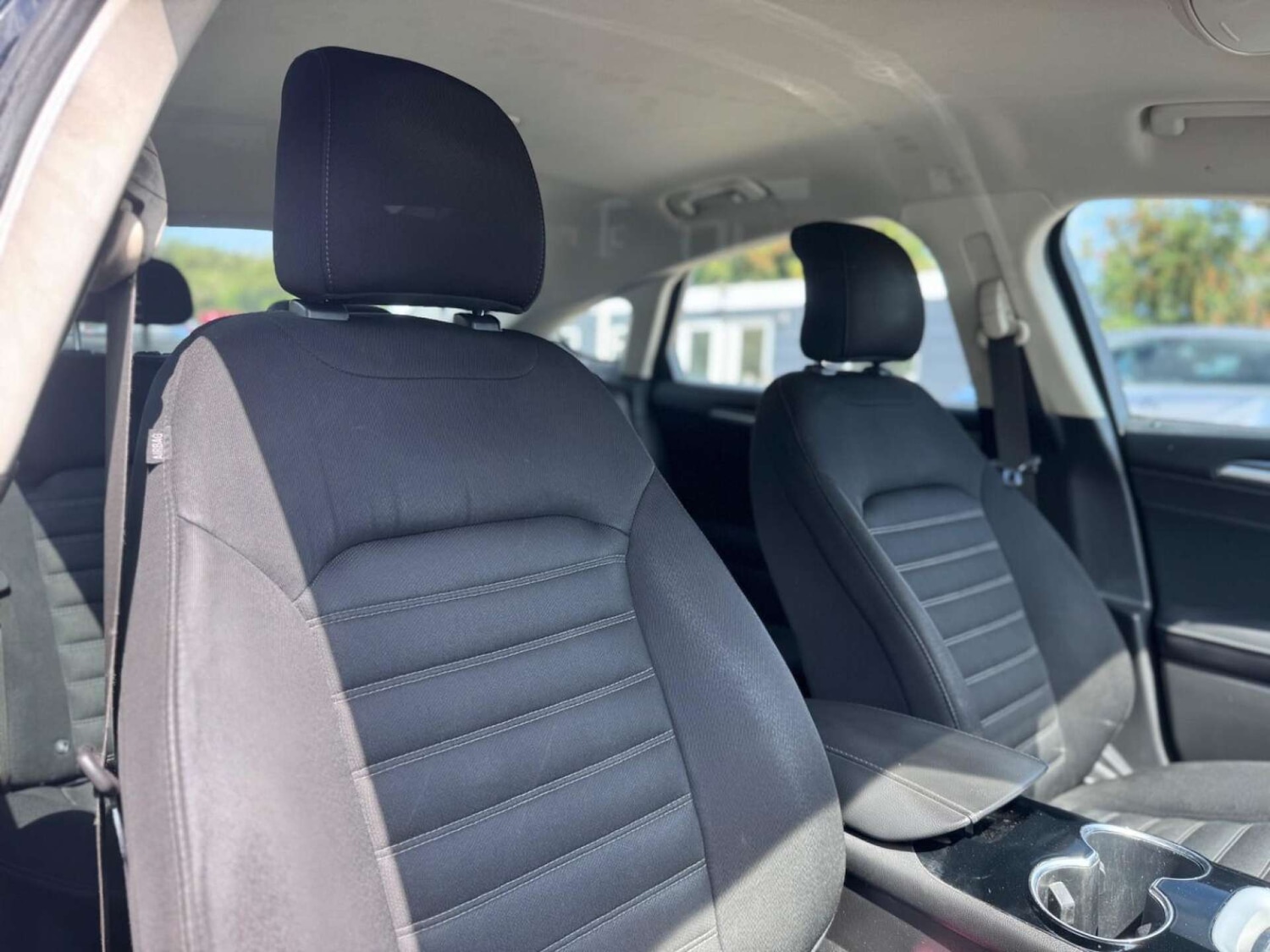 Used Ford Mondeo 2015 for sale - 77128483: Photo 22