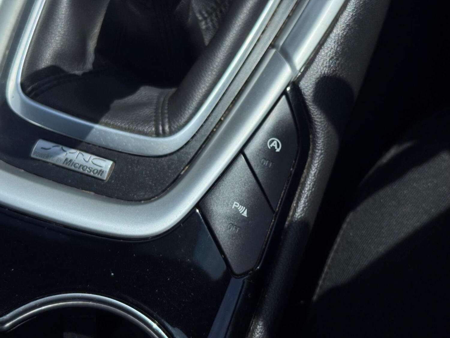 Used Ford Mondeo 2015 for sale - 77128483: Photo 30