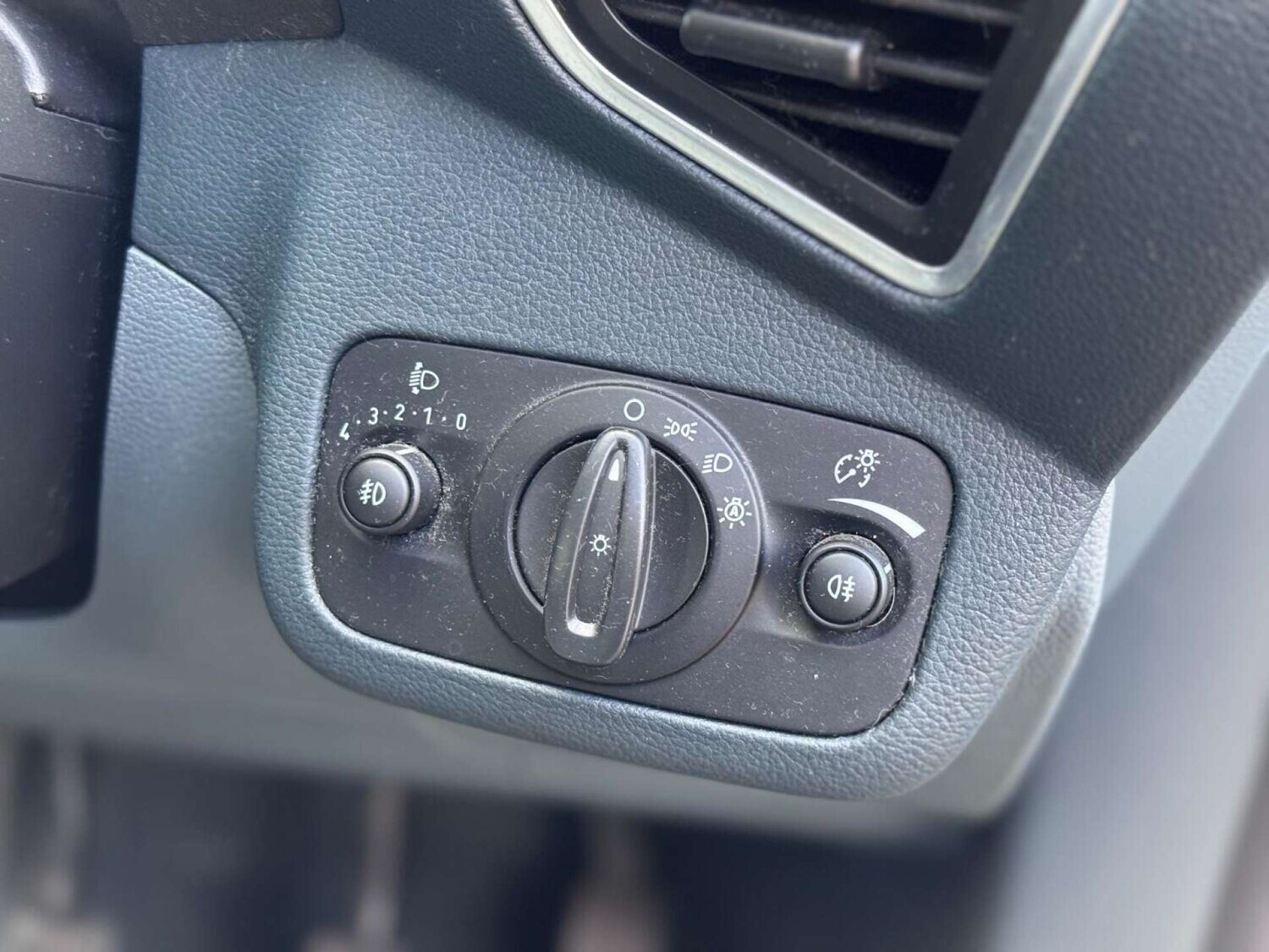 Used Ford C-Max 2014 for sale - 77128488: Photo 20