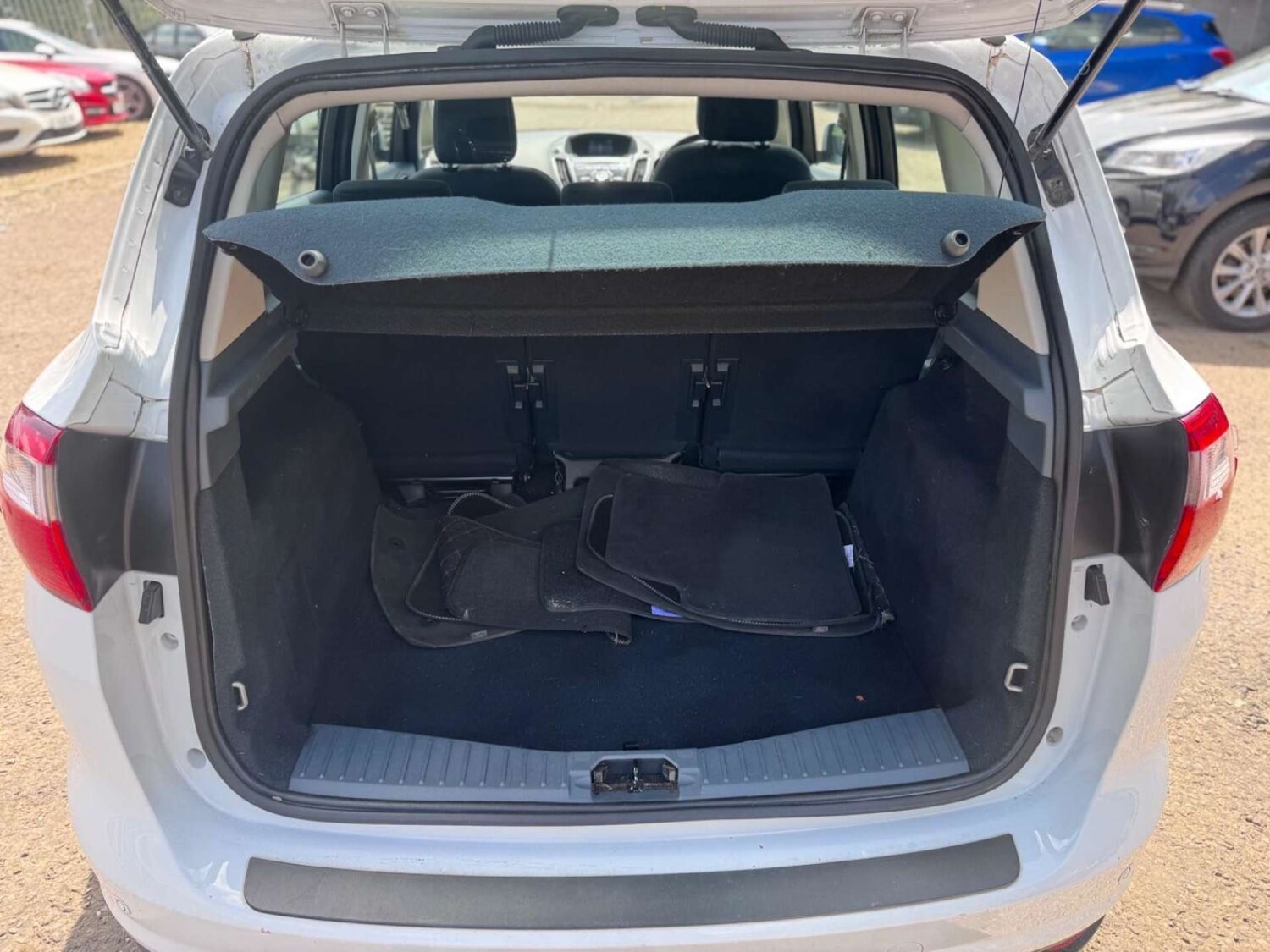 Used Ford C-Max 2014 for sale - 77128488: Photo 30