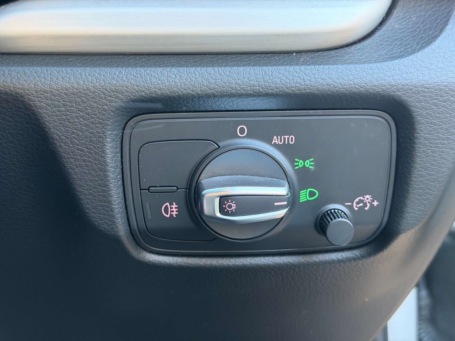 Used Audi A3 2014 for sale - 77128506: Photo 30