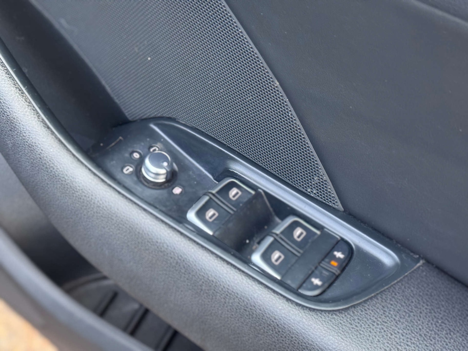 Used Audi A3 2015 for sale - 77128521: Photo 28