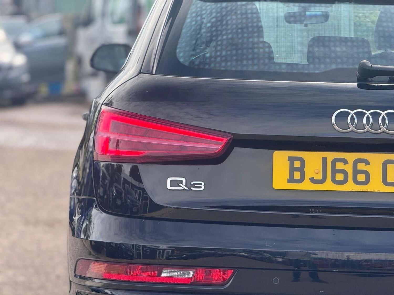 Used Audi Q3 2016 for sale - 77128476: Photo 17