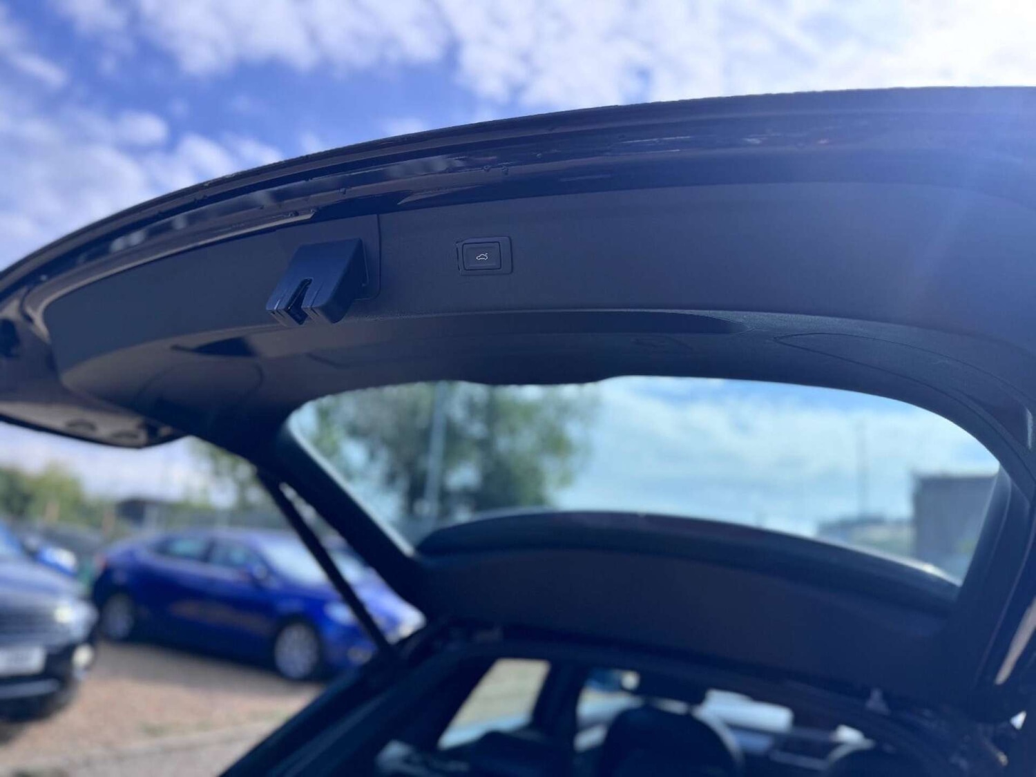 Used Audi Q3 2016 for sale - 77128476: Photo 18