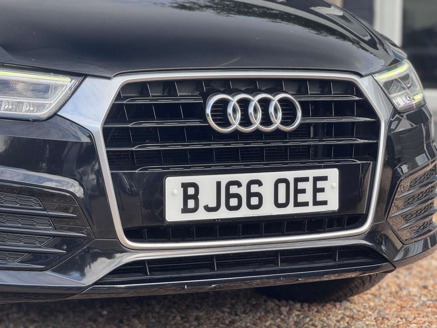 Used Audi Q3 2016 for sale - 77128476: Photo 2