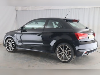 Used Audi A1 2011 for sale - 75391149: Photo