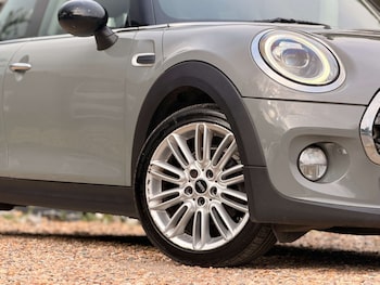 Used MINI Hatch 2018 for sale - 78671583: Photo