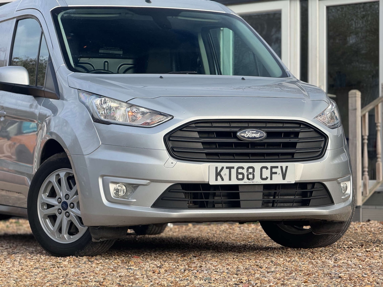 Used Ford Transit Connect 2018 for sale - 77128503: Photo 2