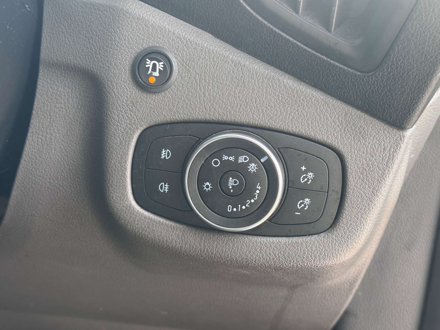 Used Ford Transit Connect 2018 for sale - 77128503: Photo 25