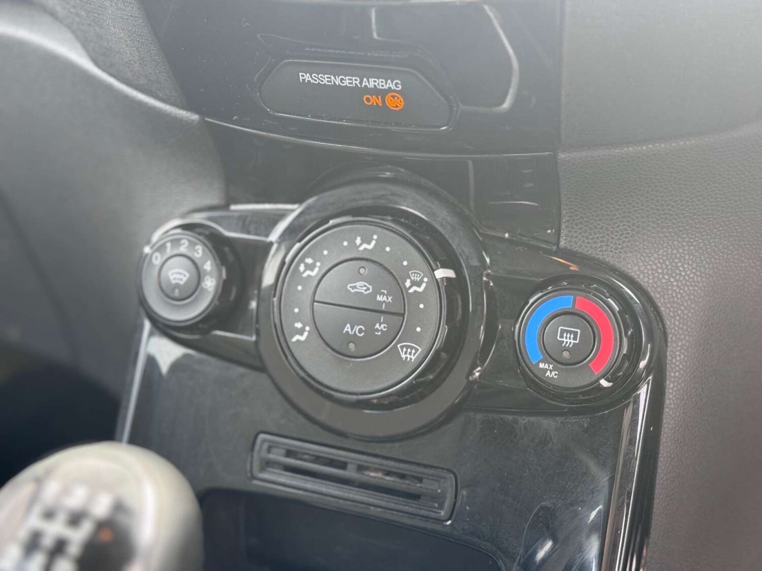 Used Ford Fiesta 2014 for sale - 77128471: Photo 18