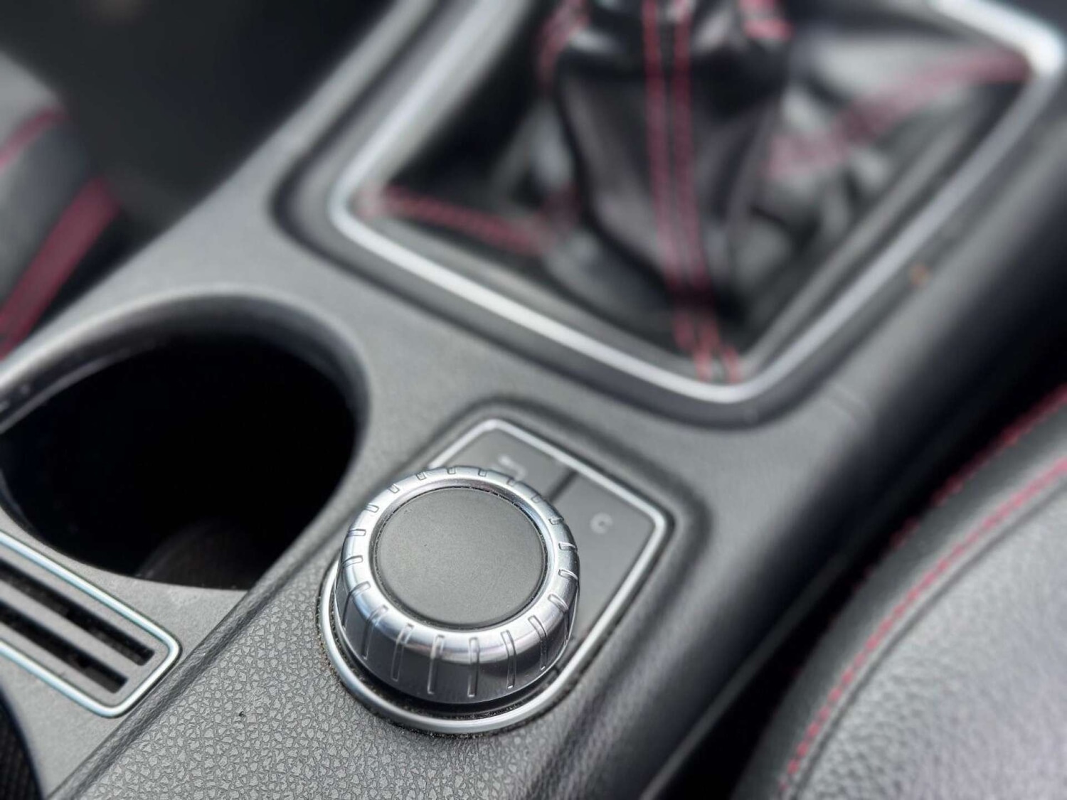 Used Mercedes-Benz A-Class 2014 for sale - 77128472: Photo 26