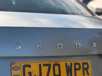 2020 - 1.5 Superb SE Technology TSi Semi-Auto 5dr