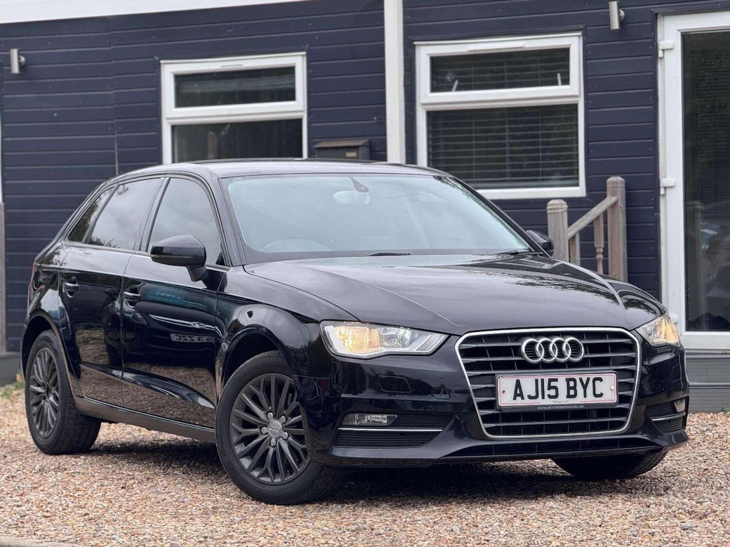 Used Audi A3 2015 for sale - 77128477: Photo 1