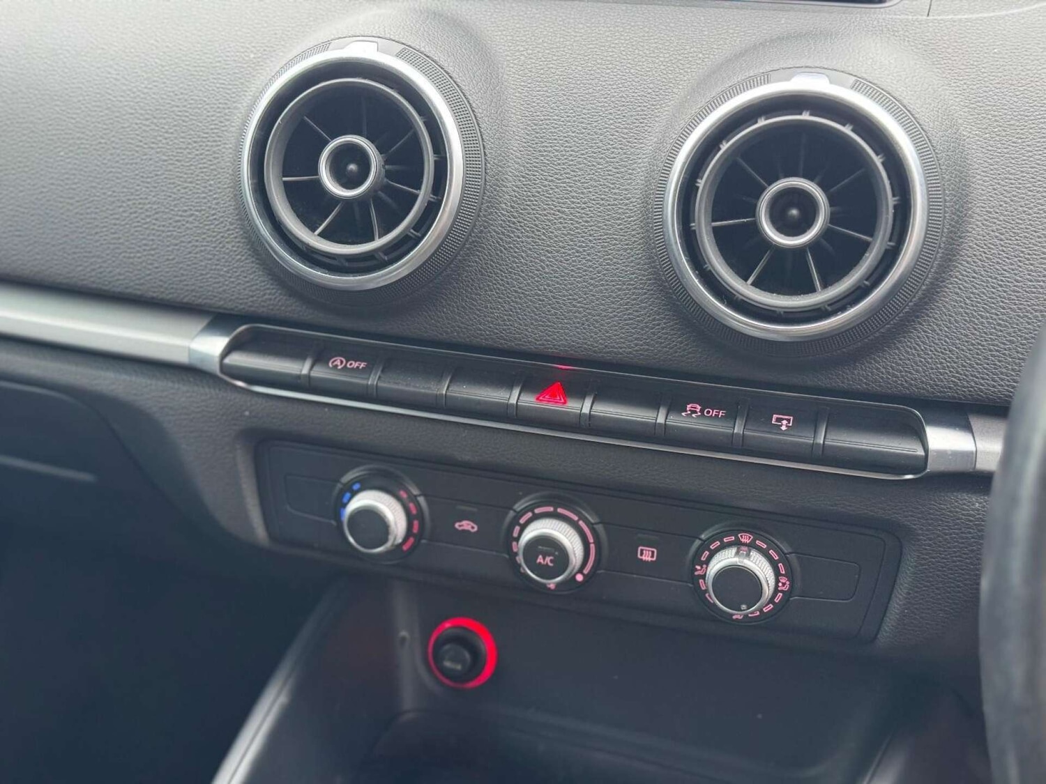 Used Audi A3 2015 for sale - 77128477: Photo 22