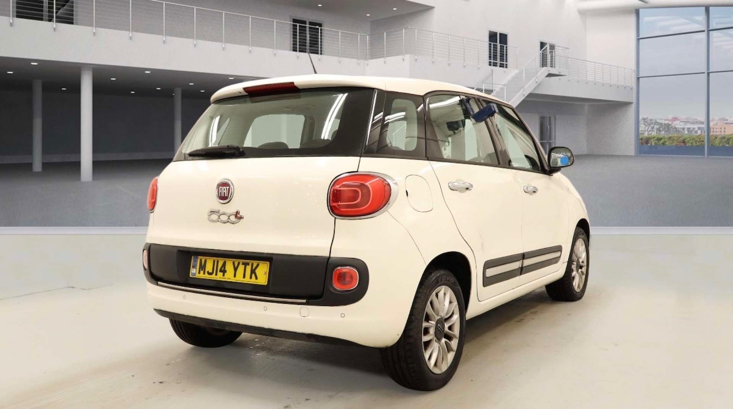 Used Fiat 500L 2014 for sale - 77822614: Photo 6