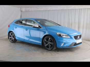 2013 - D2 R DESIGN Lux Nav 5dr