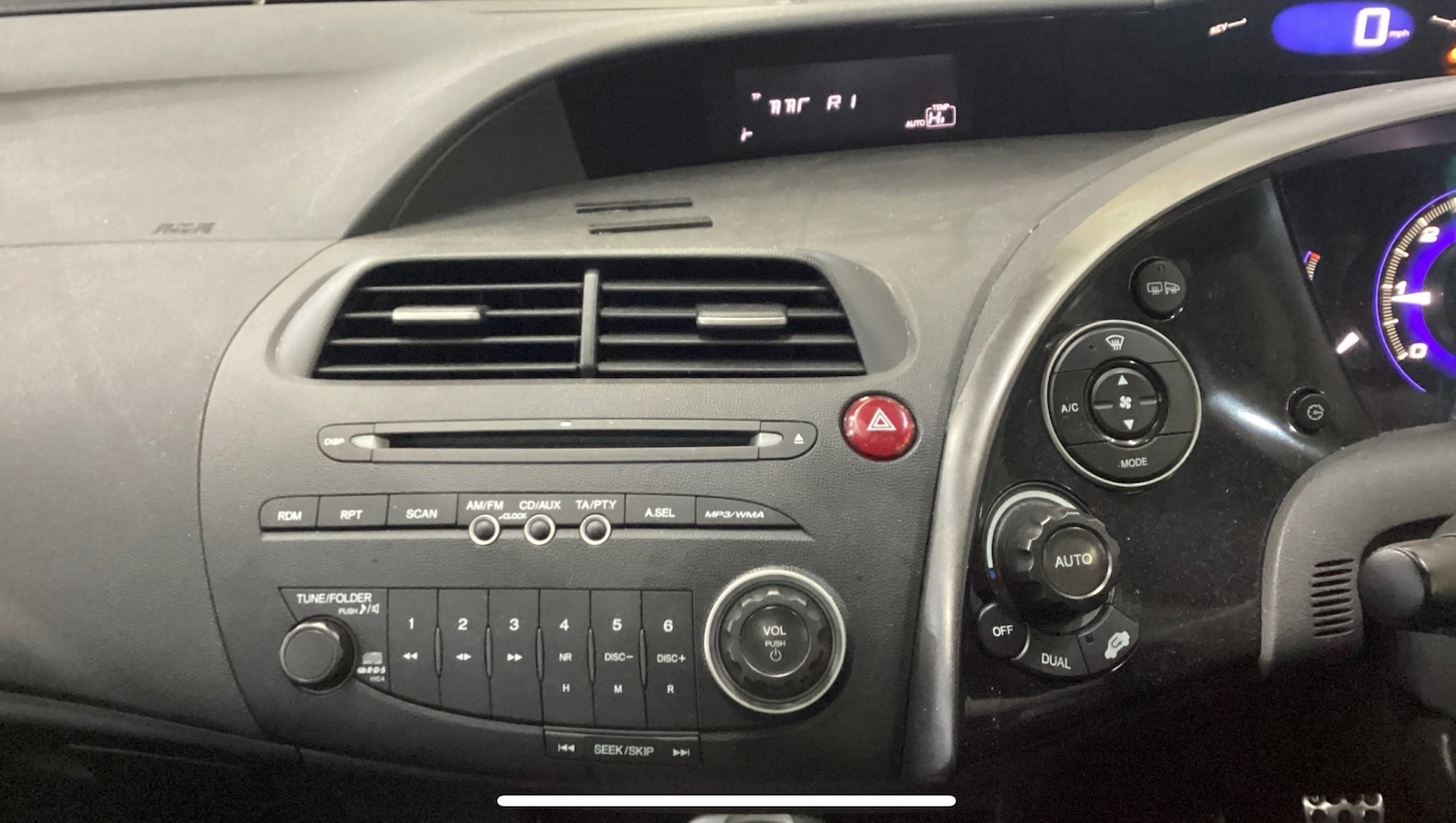 Used Honda Civic 2006 for sale - 77543794: Photo 11