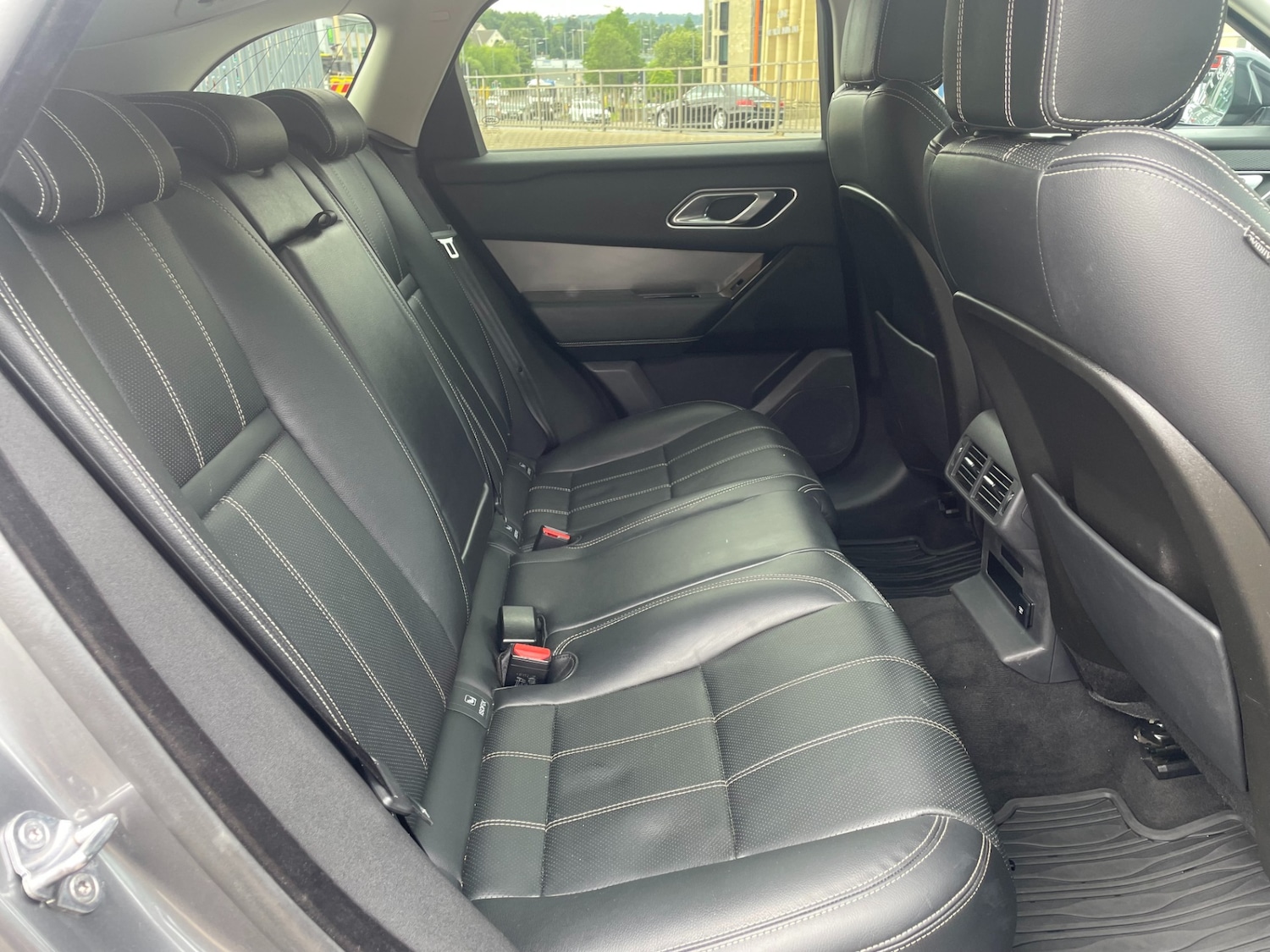 Used Land Rover Range Rover Velar 2018 for sale - 76718746: Photo 13