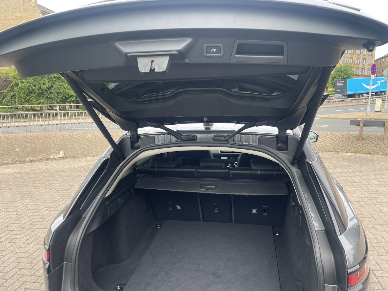 Used Land Rover Range Rover Velar 2018 for sale - 76718746: Photo 18