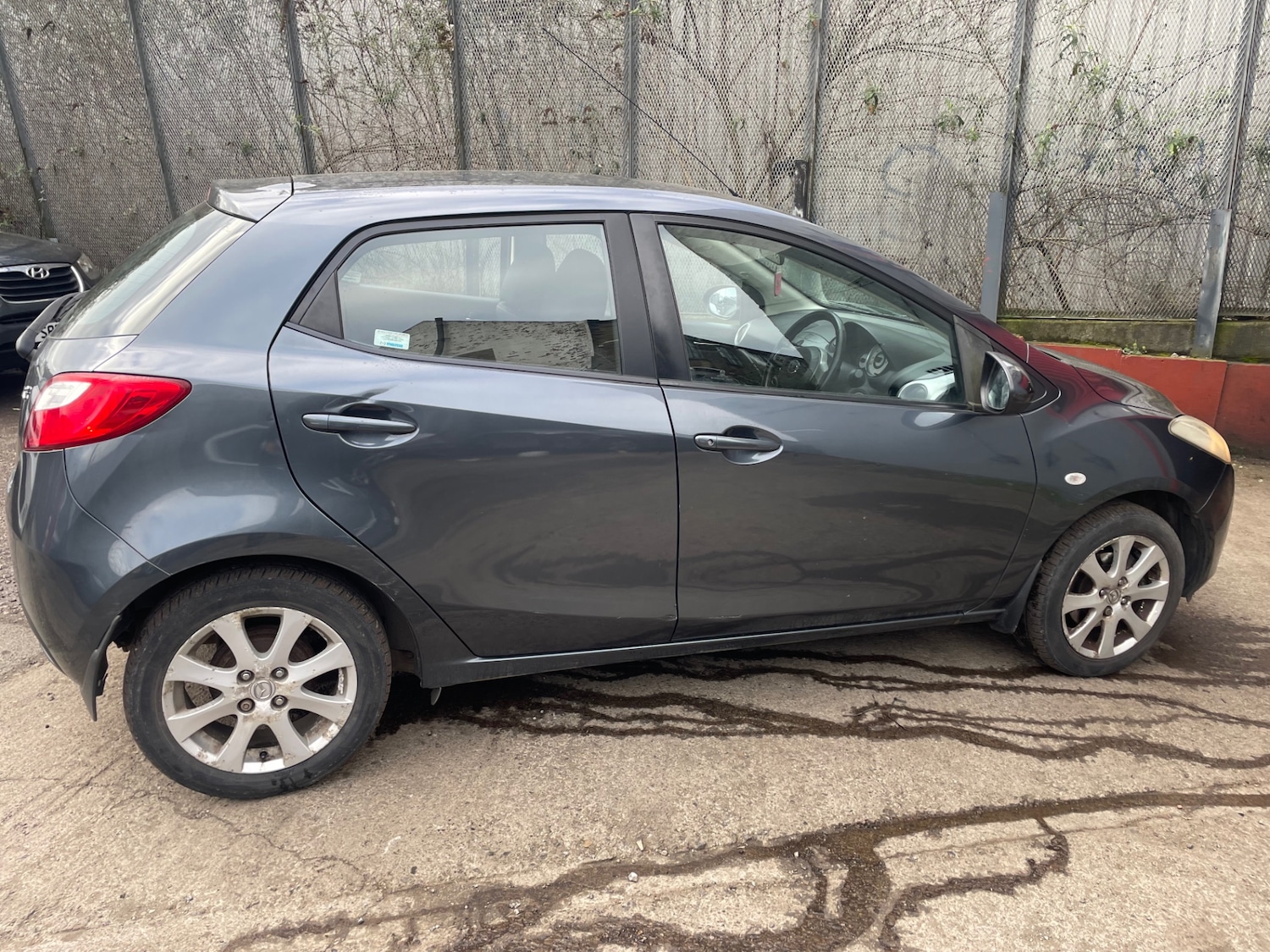 Used Mazda Mazda2 2009 for sale - 77662153: Photo 8