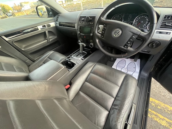 Used Volkswagen Touareg 2009 for sale - 76211070: Photo 10