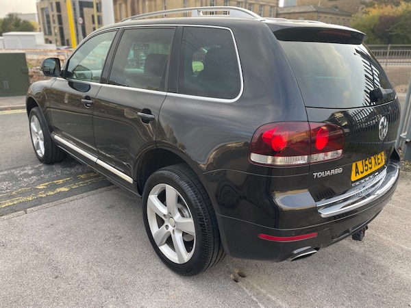 Used Volkswagen Touareg 2009 for sale - 76211070: Photo 5
