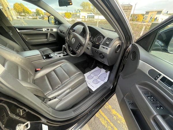 Used Volkswagen Touareg 2009 for sale - 76211070: Photo 9