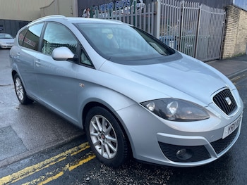 2011 (11) - 1.6 TDI CR SE 5dr DSG