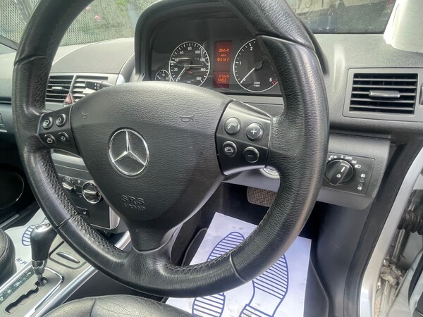 Used Mercedes-Benz A-Class 2010 for sale - 75030109: Photo 12