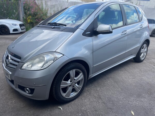 Used Mercedes-Benz A-Class 2010 for sale - 75030109: Photo 3