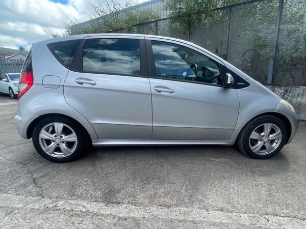 Used Mercedes-Benz A-Class 2010 for sale - 75030109: Photo 8