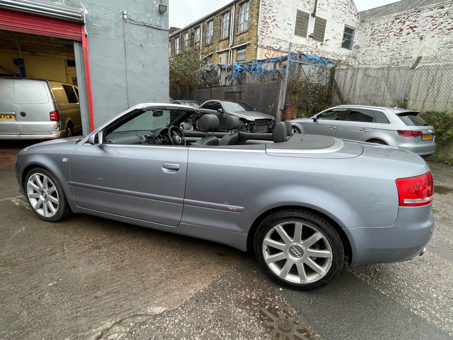 Used Audi A4 2009 for sale - 76848860: Photo 17