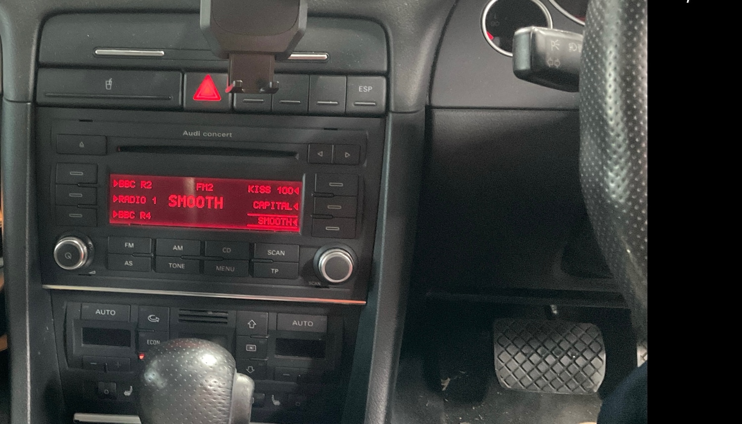 Used Audi A4 2009 for sale - 76848860: Photo 7