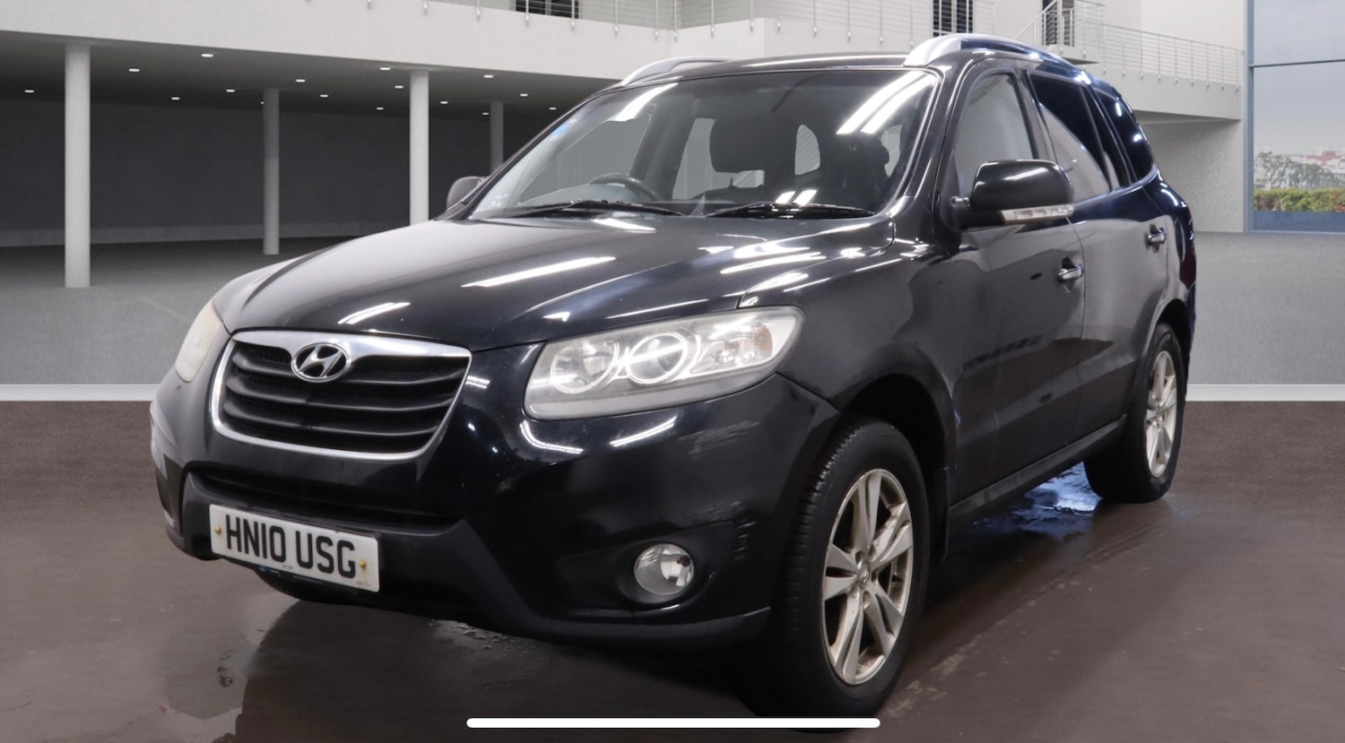 Used Hyundai Santa Fe 2010 for sale - 77509390: Photo 2