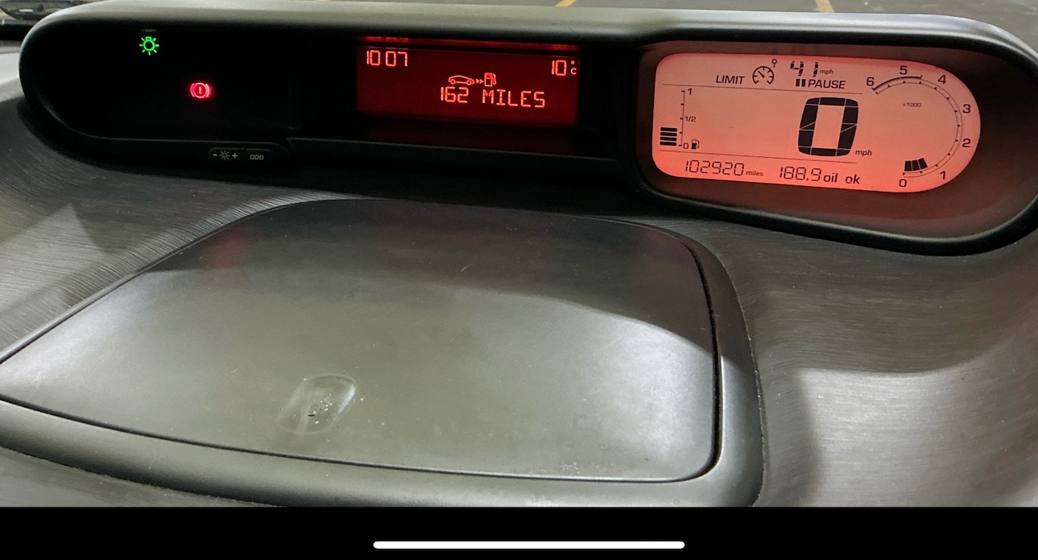 Used Citroen C3 Picasso 2010 for sale - 77548492: Photo 10