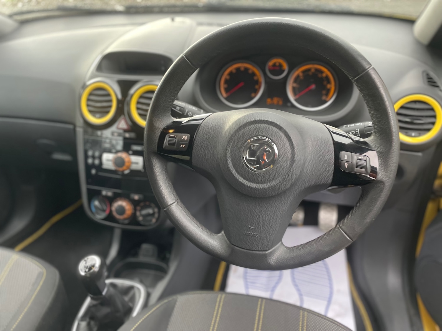 Used Vauxhall Corsa 2013 for sale - 76682060: Photo 10