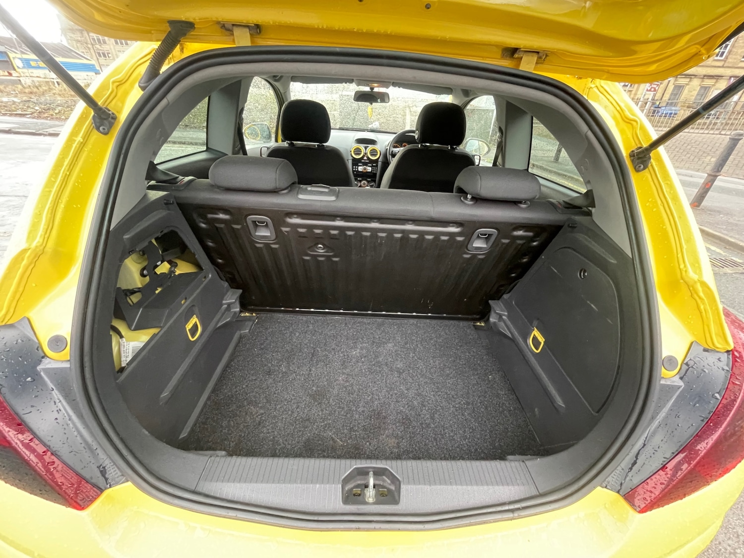 Used Vauxhall Corsa 2013 for sale - 76682060: Photo 16