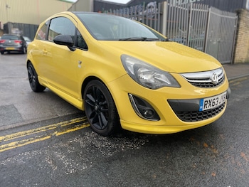 Vauxhall - Corsa