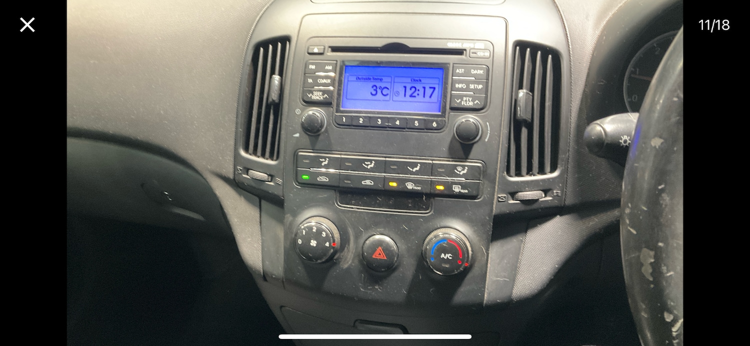 Used Hyundai i30 2011 for sale - 77438742: Photo 10