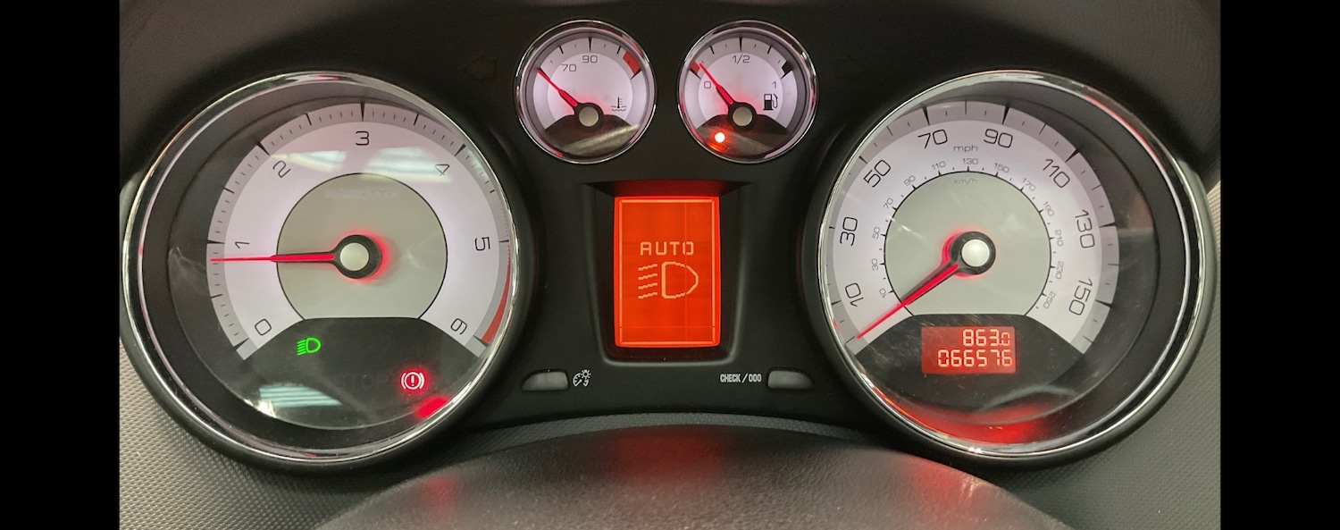 Used Peugeot 308 2009 for sale - 76821486: Photo 7