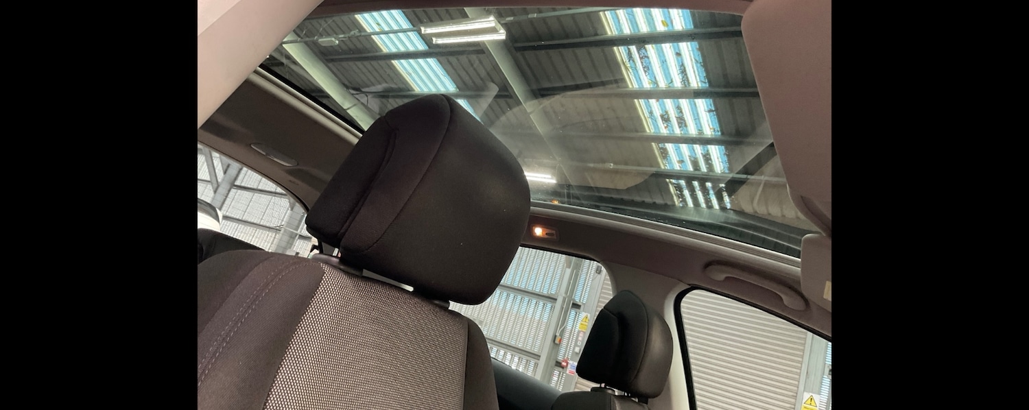 Used Peugeot 308 2009 for sale - 76821486: Photo 9