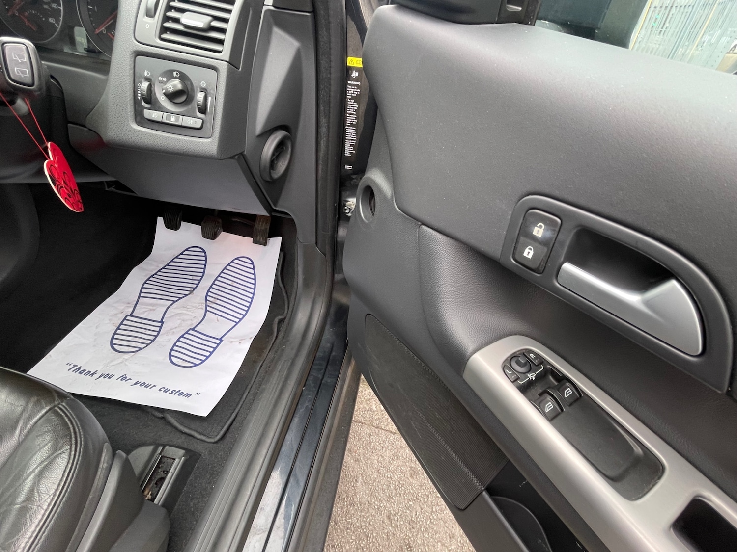 Used Volvo C30 2009 for sale - 77610588: Photo 10