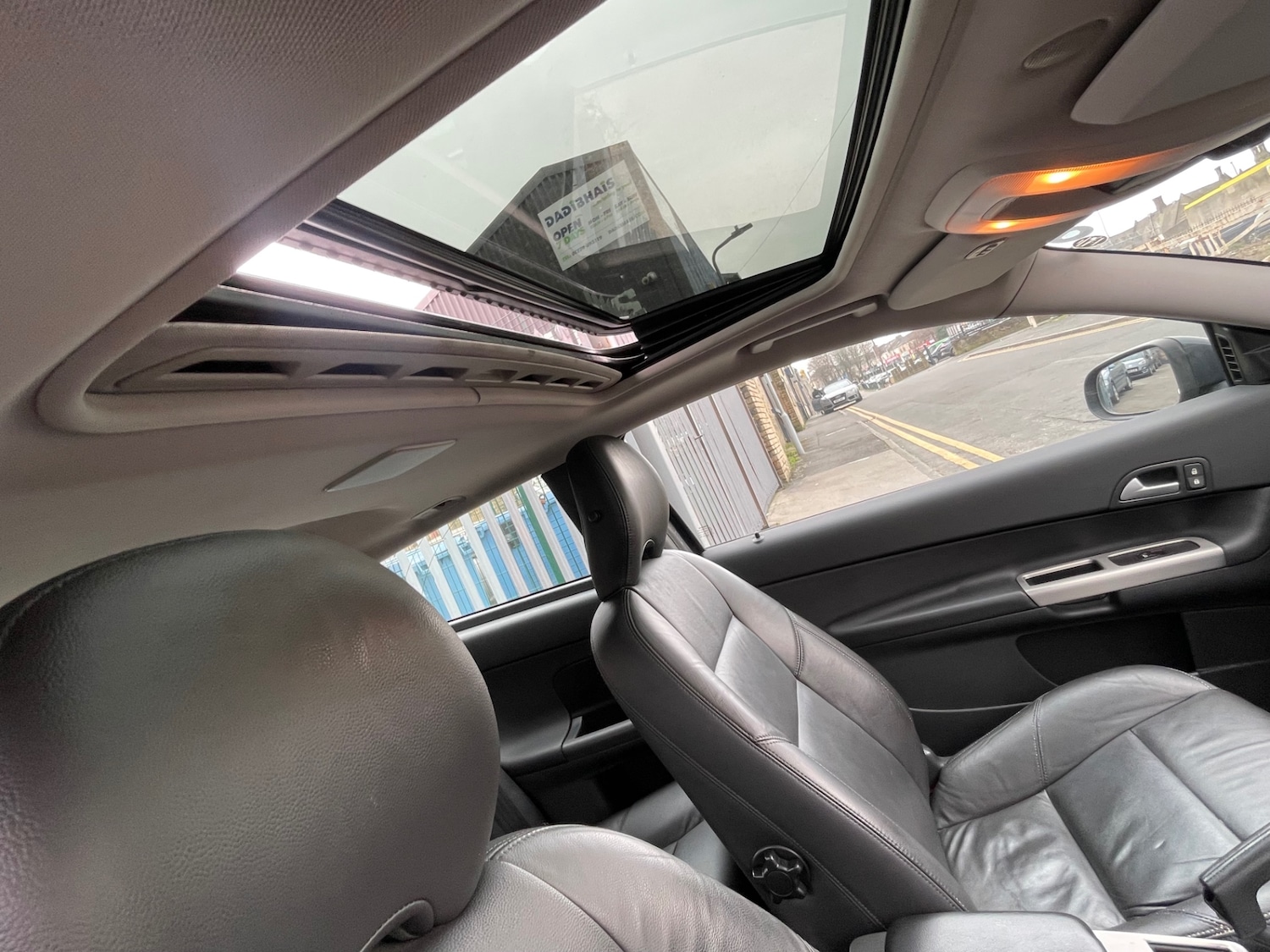 Used Volvo C30 2009 for sale - 77610588: Photo 12