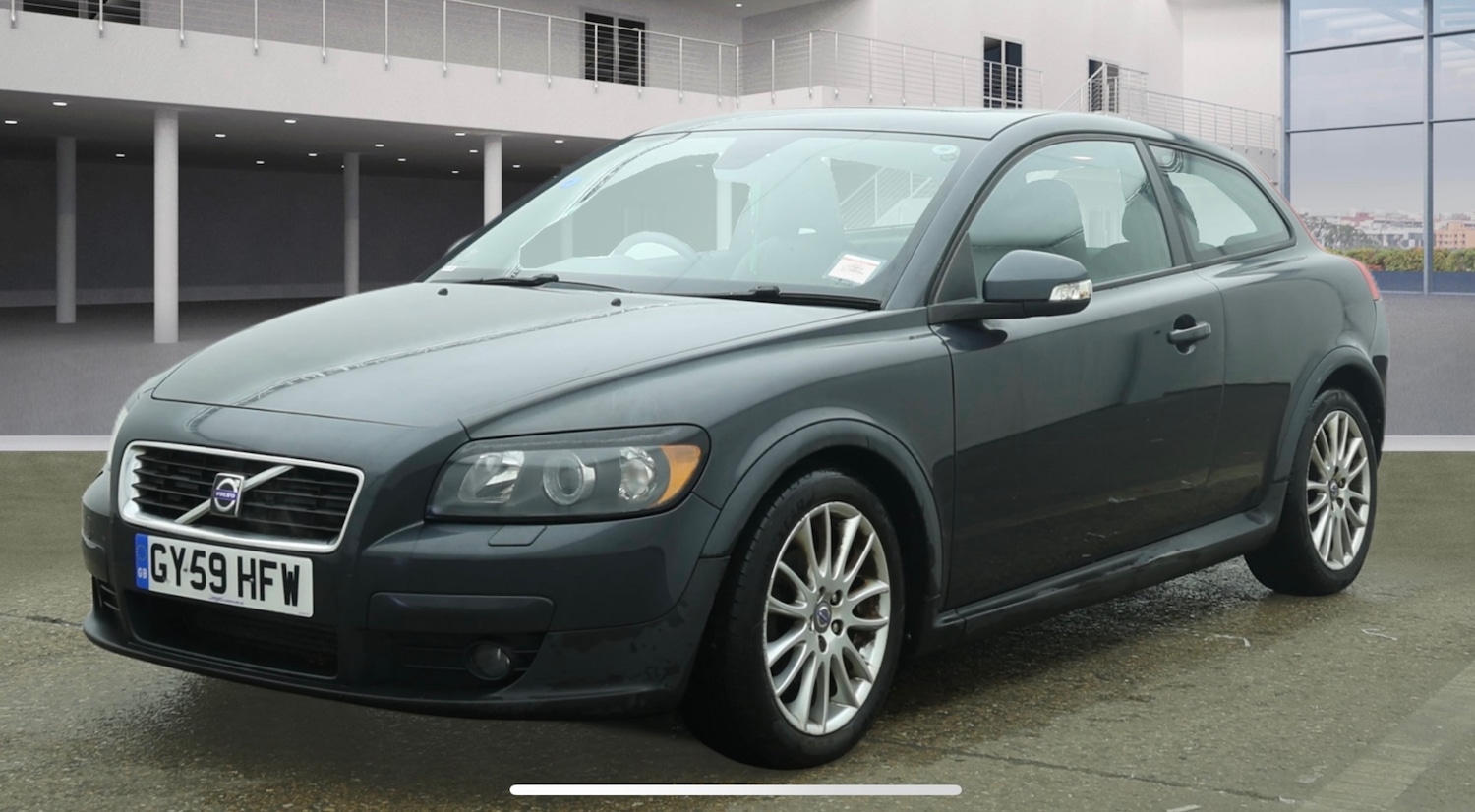 Used Volvo C30 2009 for sale - 77610588: Photo 2