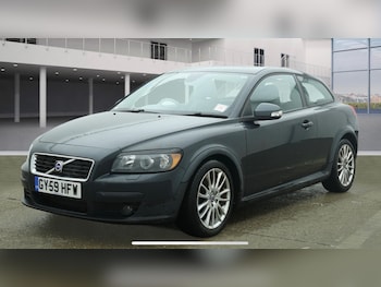 Used Volvo C30 2009 for sale - 77610588: Photo