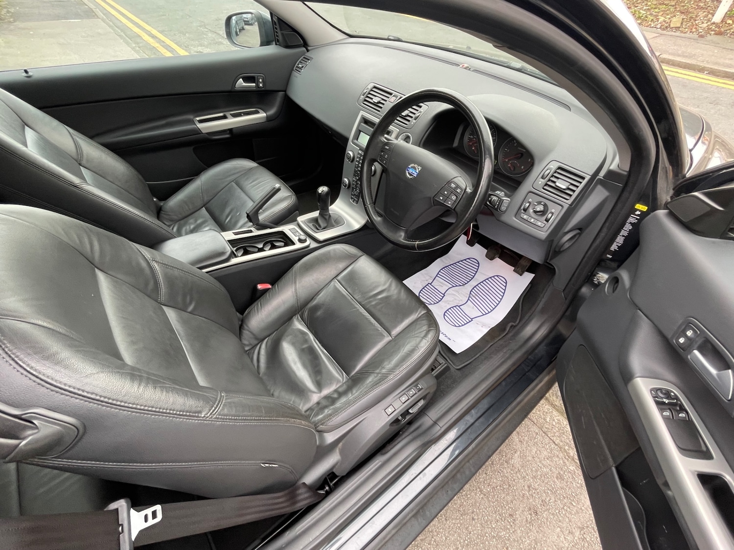 Used Volvo C30 2009 for sale - 77610588: Photo 9