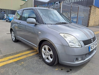 Used Suzuki Swift 2007 for sale - 79296409: Photo