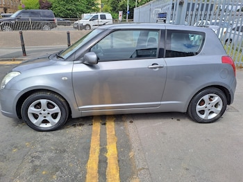Used Suzuki Swift 2007 for sale - 79296409: Photo